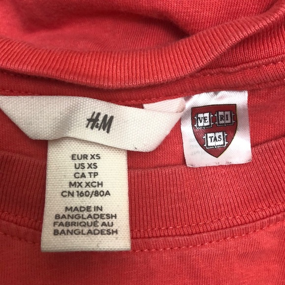 H&M Harvard University Short Sleeve T-Shirt - Picture 5 of 6